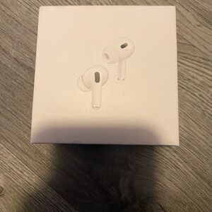 Apple White Earbud Headphones
